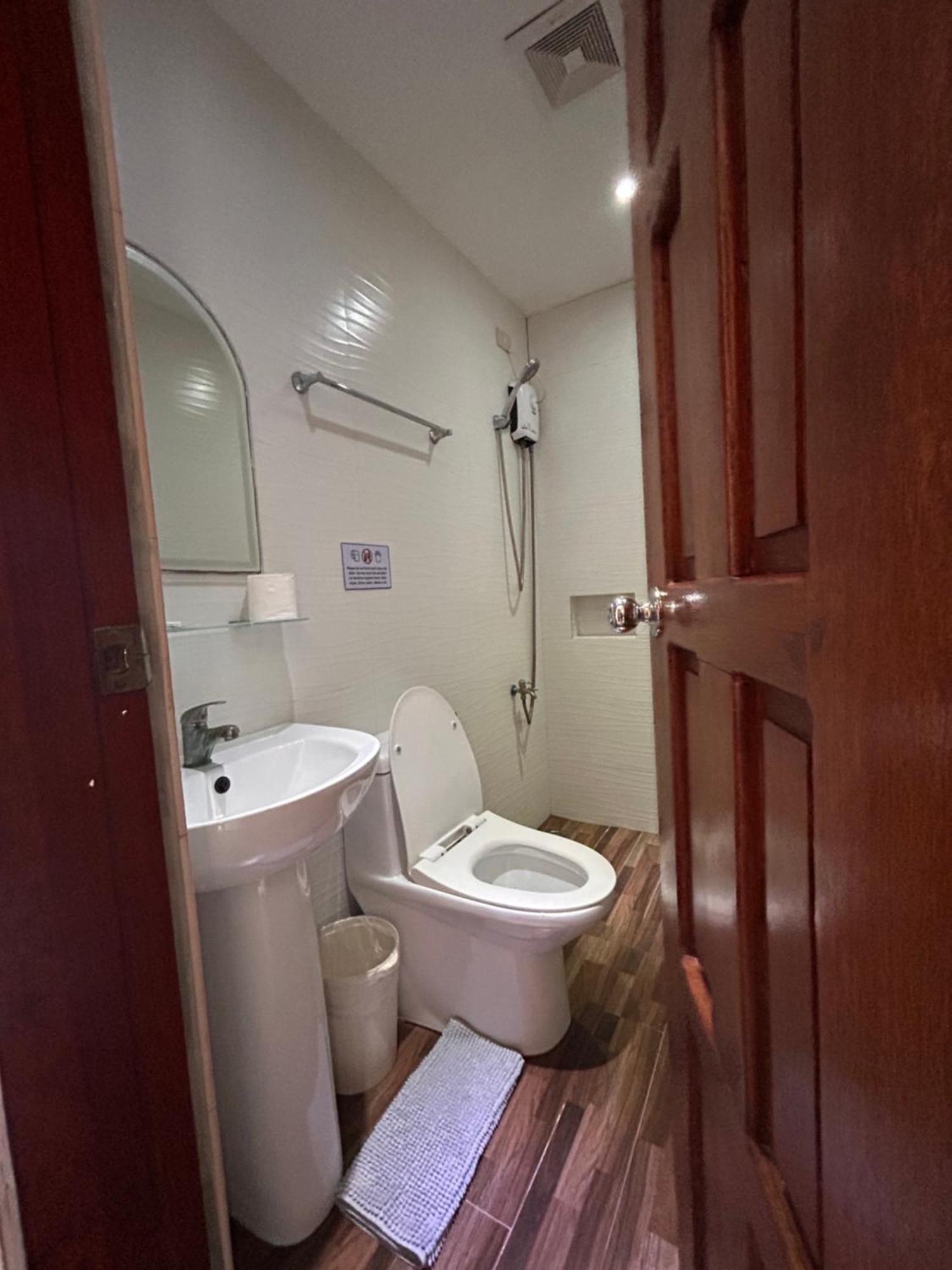 Puyo Suites Homestay เจเนอรัลลูนา ภายนอก รูปภาพ