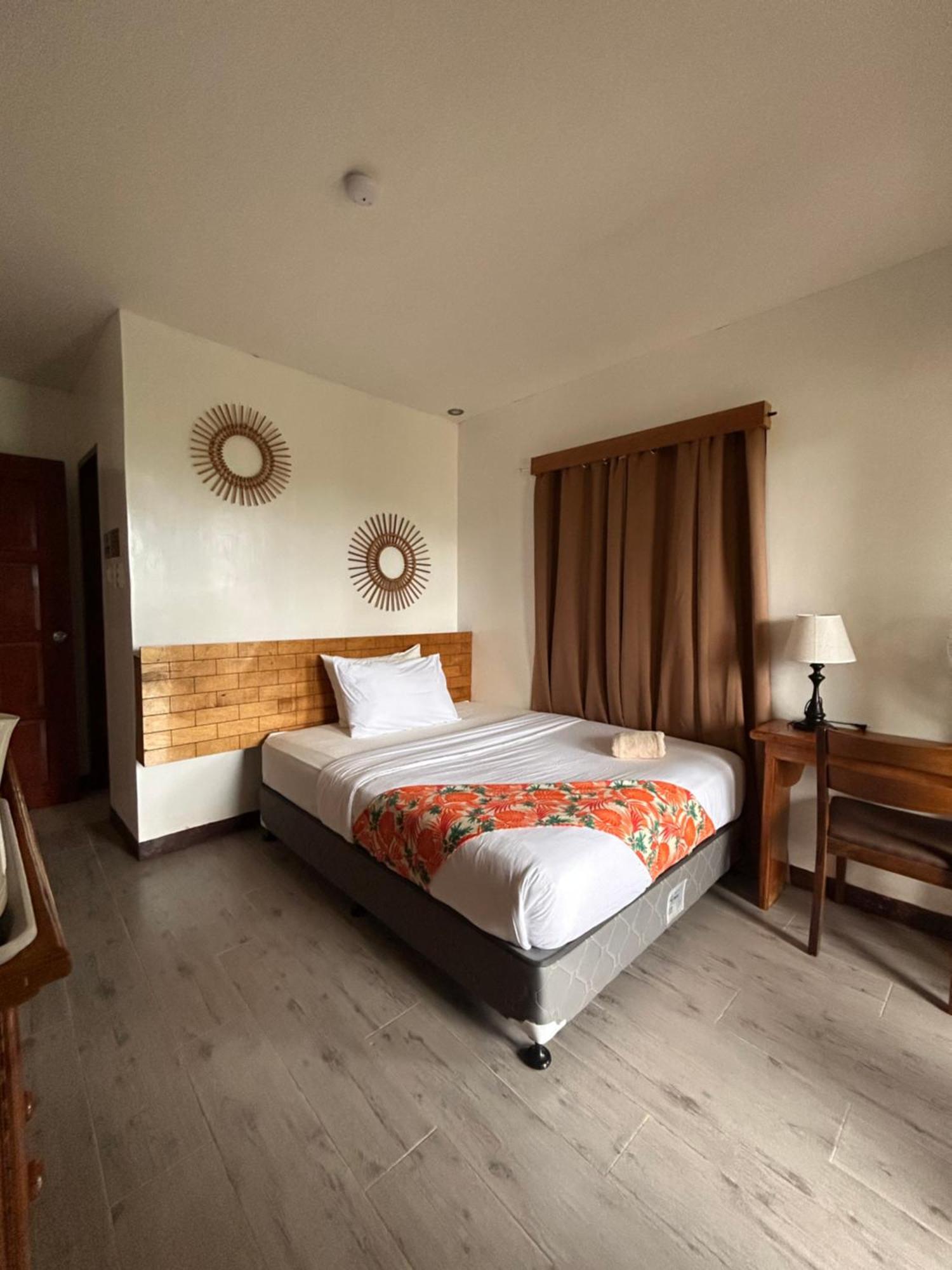 Puyo Suites Homestay เจเนอรัลลูนา ภายนอก รูปภาพ